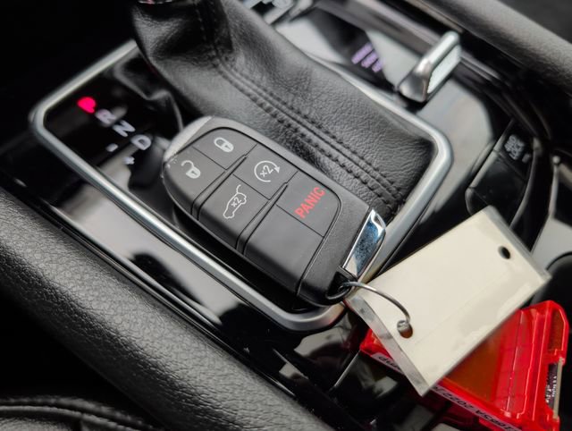 Used 2022 Jeep Compass Altitude w/ Sun and Sound Group image 36