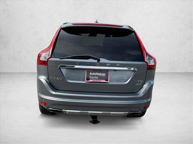Used 2016 Volvo XC60 T5 Premier w/ Proximity Package AWD/4WD image 6