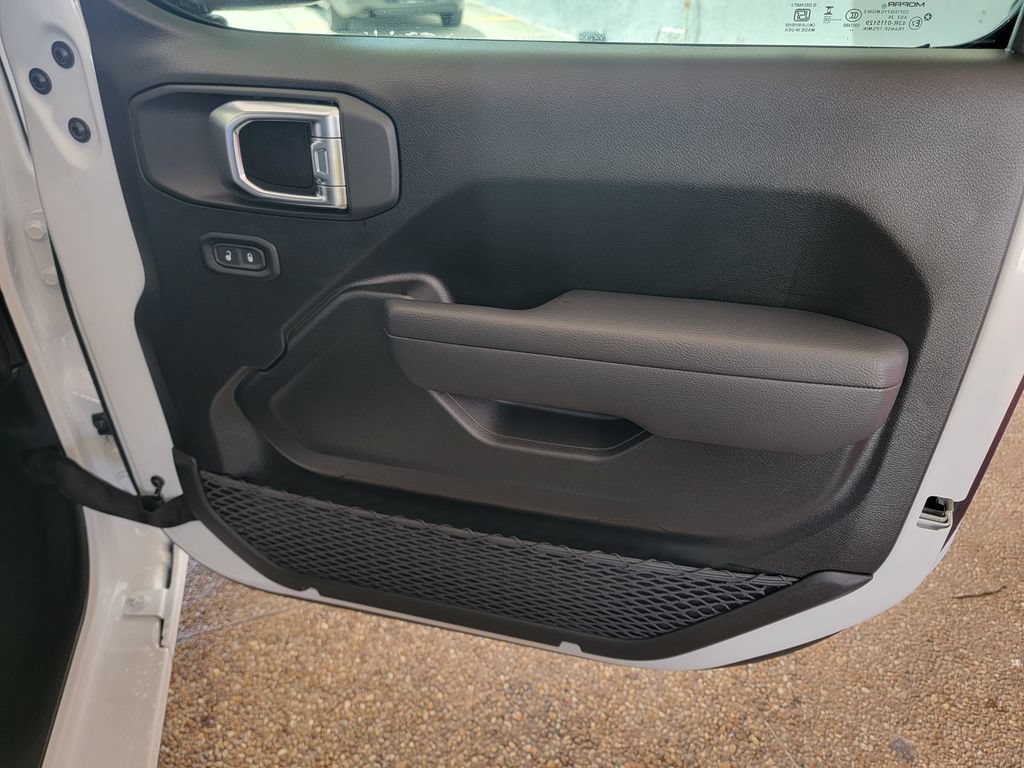 New 2026 Jeep Wrangler Sport AWD/4WD image 12