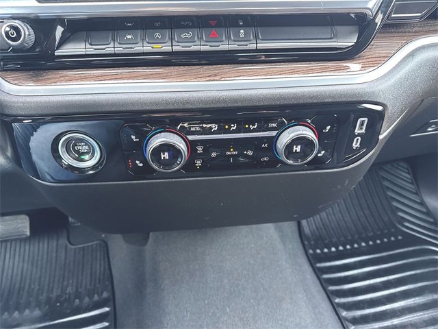 Used 2022 Chevrolet Silverado 1500 LT image 17