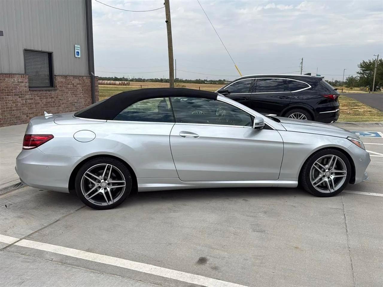 Used 2014 Mercedes-Benz E 550 Cabriolet image 40