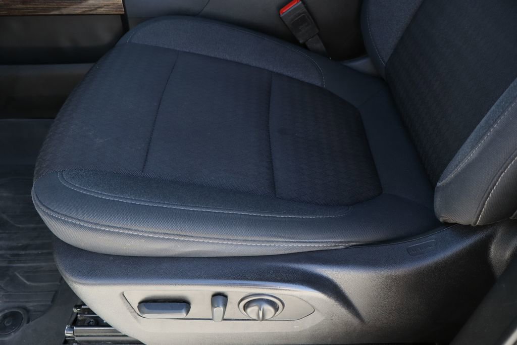 Used 2022 GMC Sierra 1500 Elevation w/ LPO, Elevation Black Package image 20