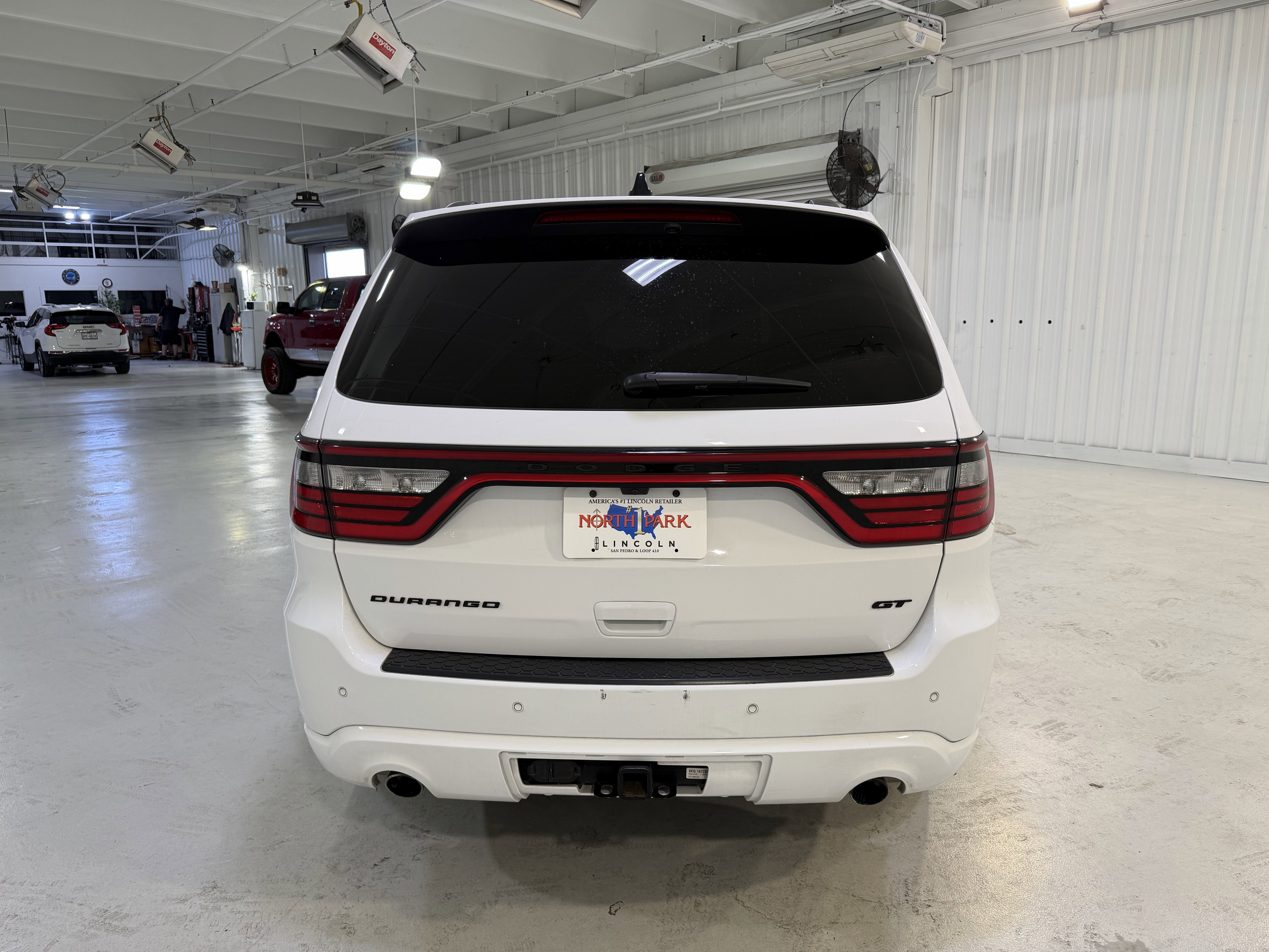 Used 2023 Dodge Durango GT image 4