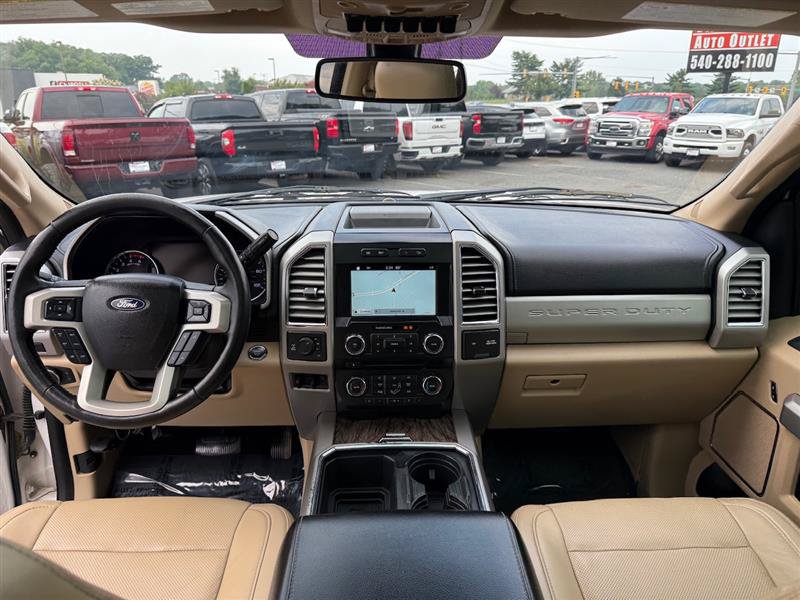 Used 2017 Ford F250 Lariat w/ Lariat Ultimate Package AWD/4WD image 28