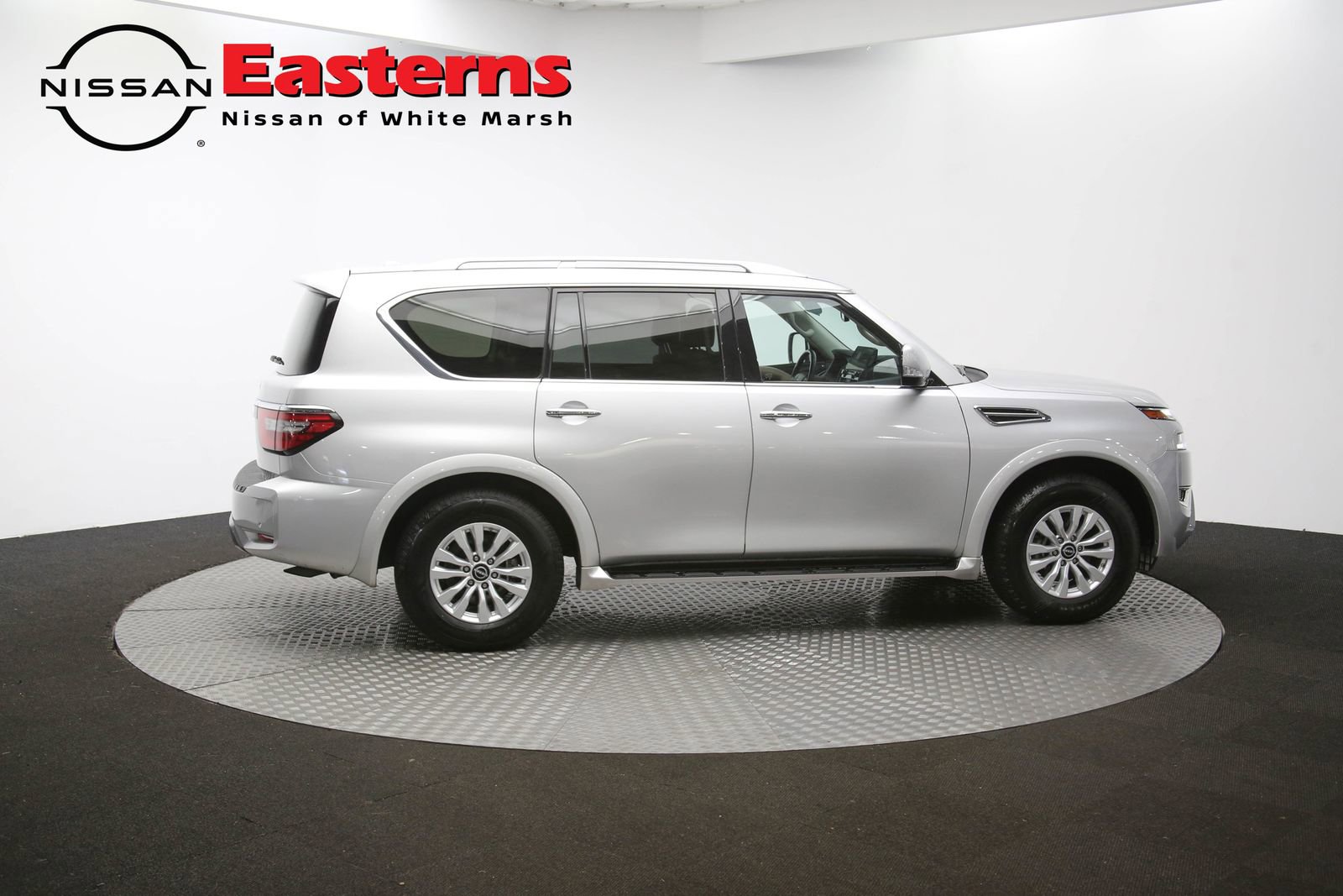 Used 2024 Nissan Armada SV RWD image 42