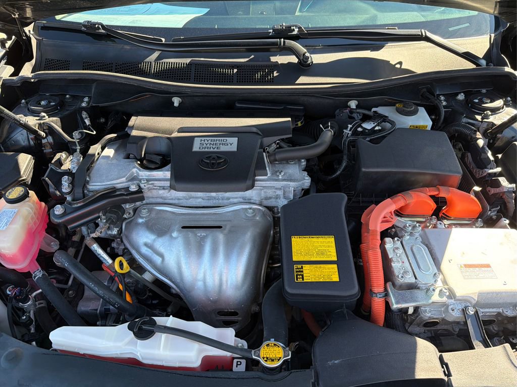 Used 2012 Toyota Camry XLE w/ Convenience Pkg image 12