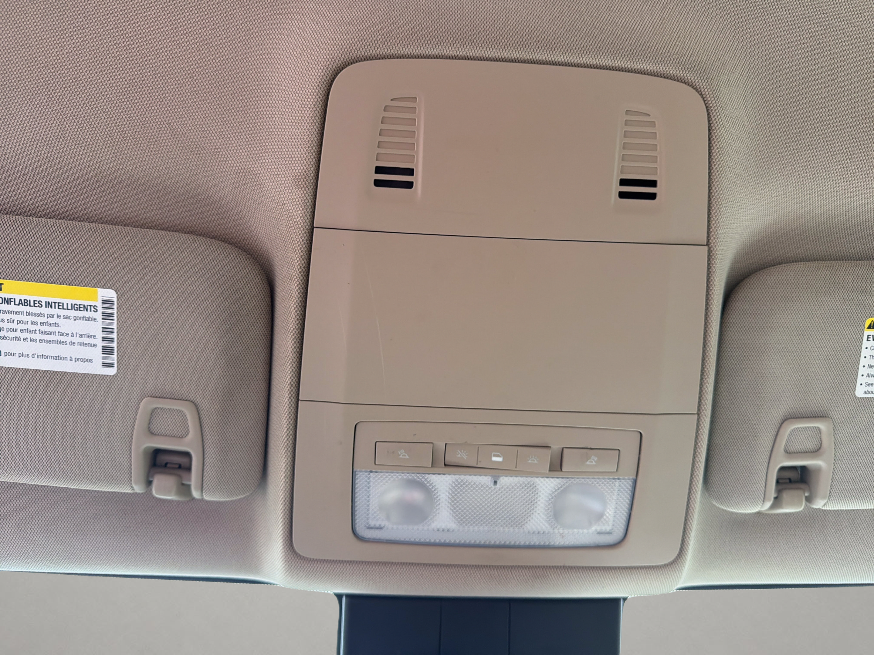 Used 2016 Buick Verano FWD image 23