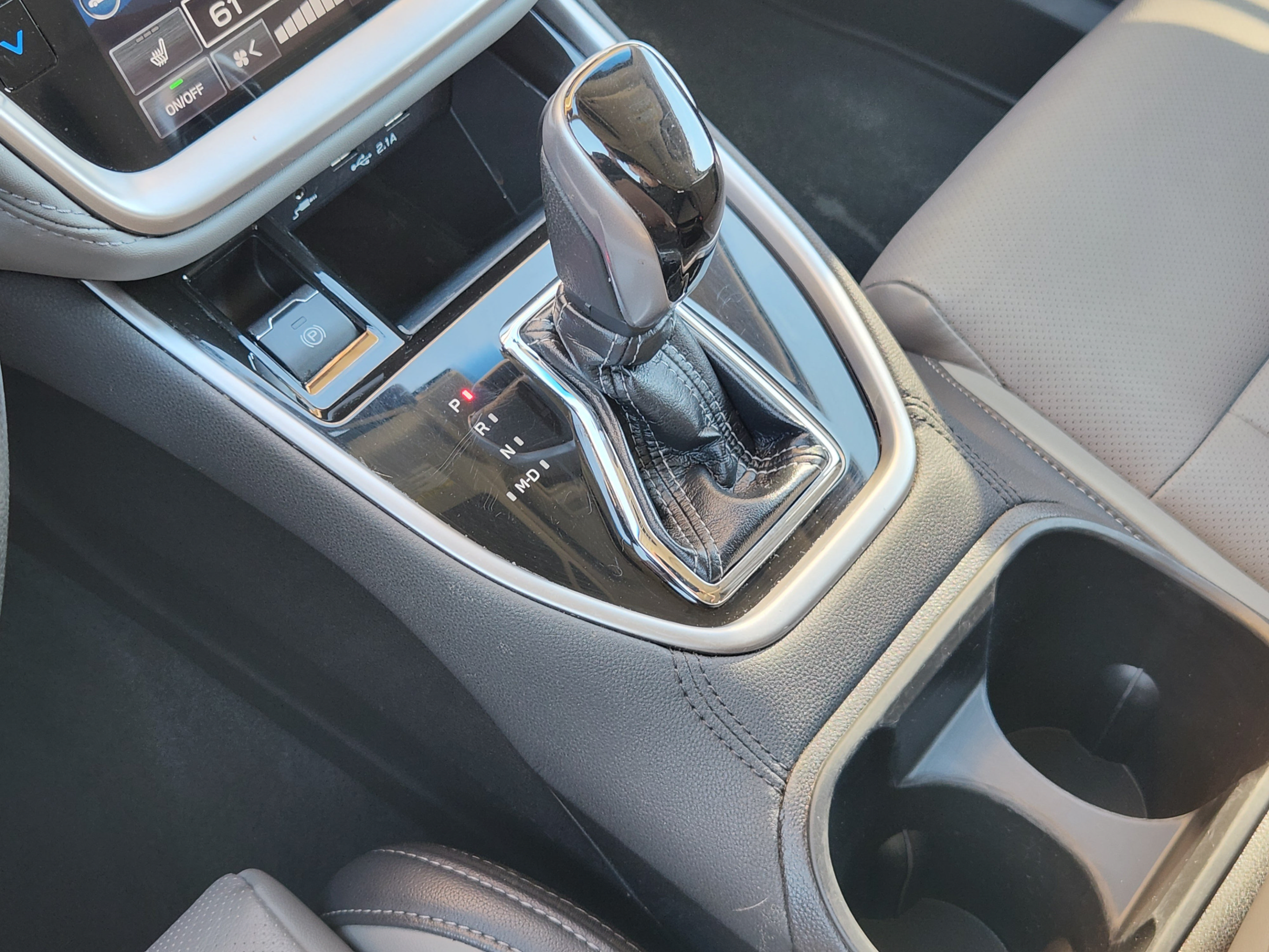 Used 2020 Subaru Outback Limited AWD/4WD image 18