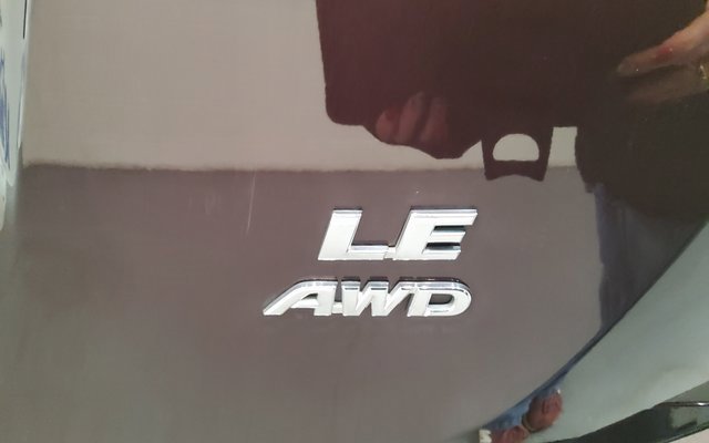 Used 2018 Toyota RAV4 LE image 40