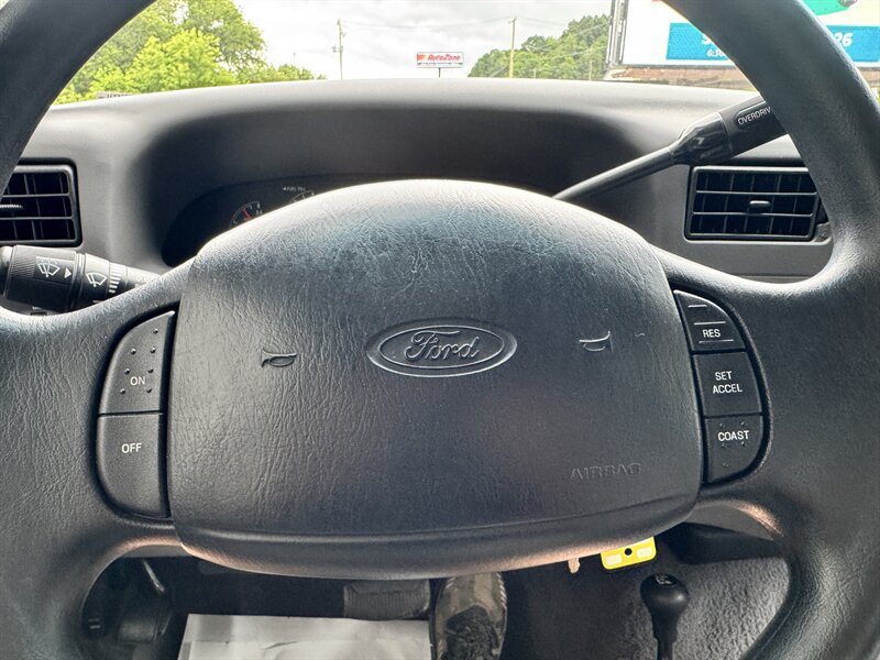 Used 1999 Ford F250 XLT AWD/4WD image 15