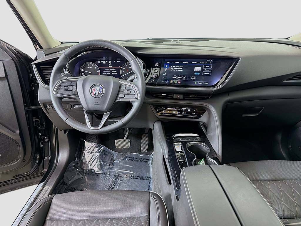 Used 2023 Buick Envision Avenir AWD/4WD image 32
