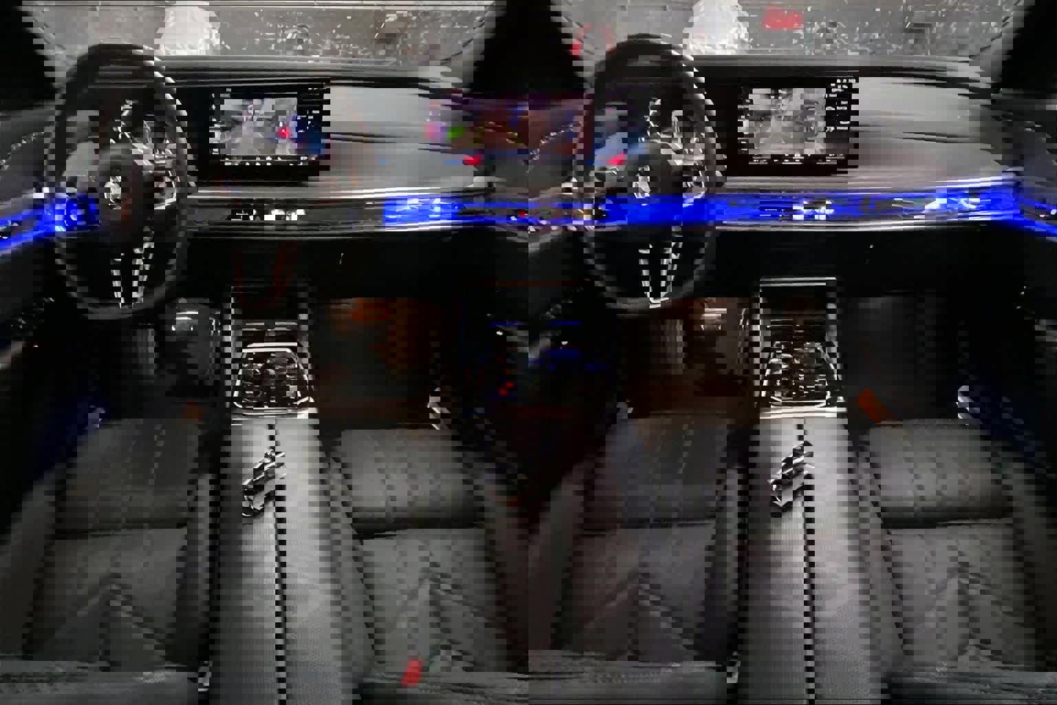 Used 2025 BMW 760i xDrive image 17