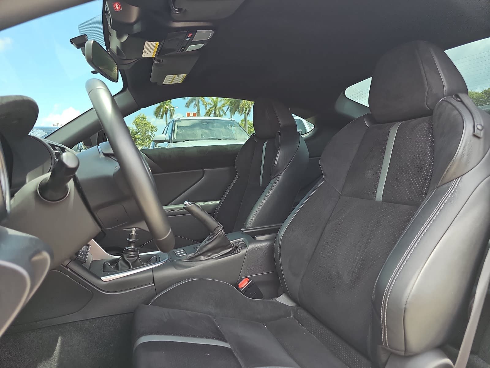 Used 2025 Toyota GR86 Premium RWD image 13