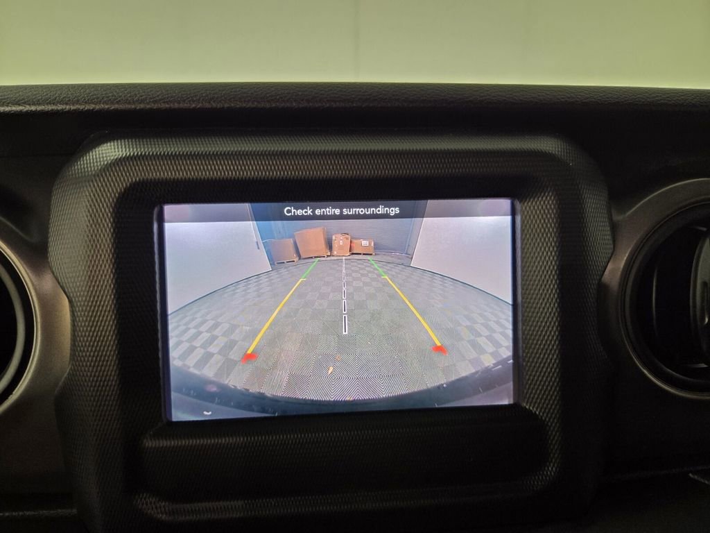 Certified 2021 Jeep Wrangler Willys image 15