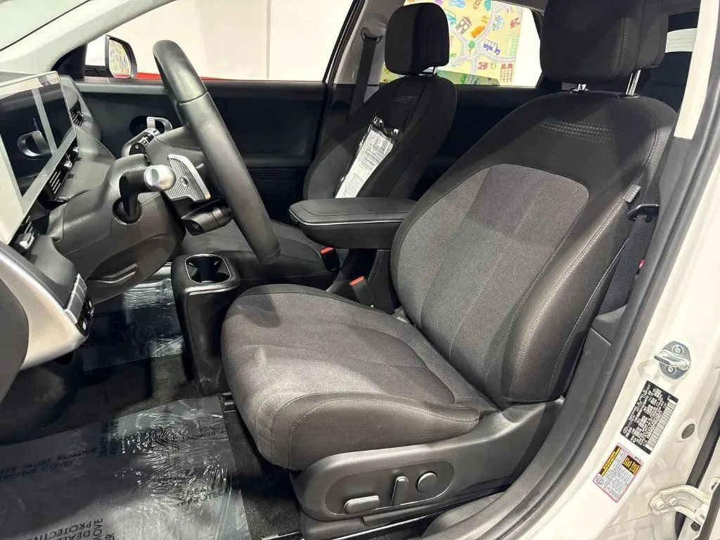 Used 2024 Hyundai Ioniq 5 SE AWD/4WD image 13