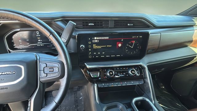 Used 2024 GMC Sierra 2500 Denali Ultimate w/ Max Trailering Package image 10
