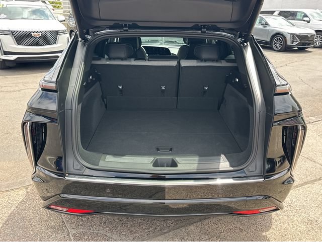 Certified 2024 Cadillac Lyriq Tech RWD image 32