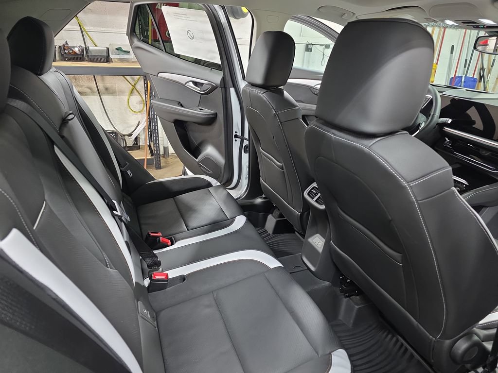 New 2026 Buick Envision Sport Touring AWD/4WD image 11