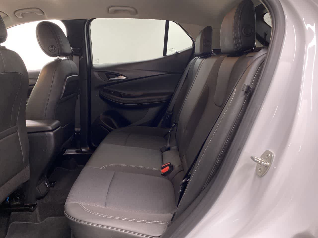 Used 2020 Buick Encore GX Preferred AWD/4WD image 18