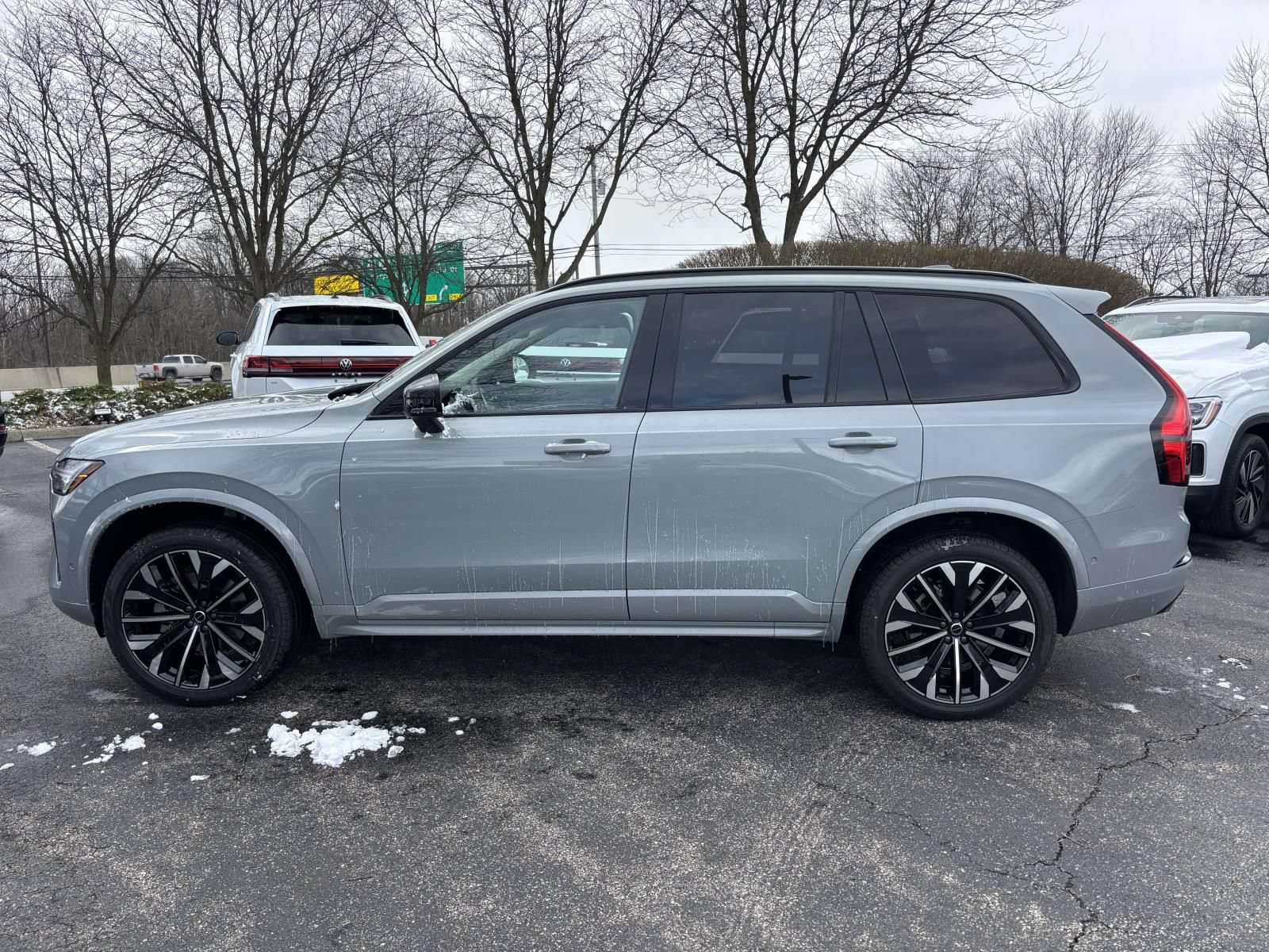 New 2026 Volvo XC90 B6 Ultra w/ Protection Package Premier AWD/4WD image 8