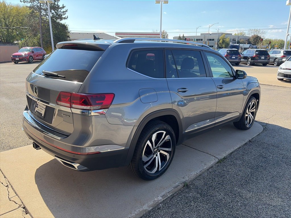 Certified 2023 Volkswagen Atlas SEL image 9