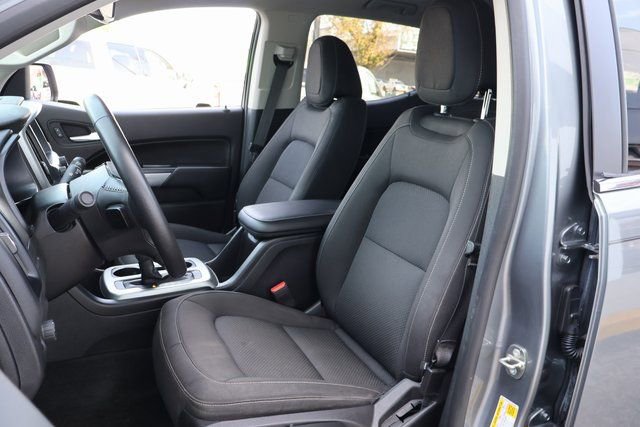 Used 2018 Chevrolet Colorado LT w/ Safety Package image 11