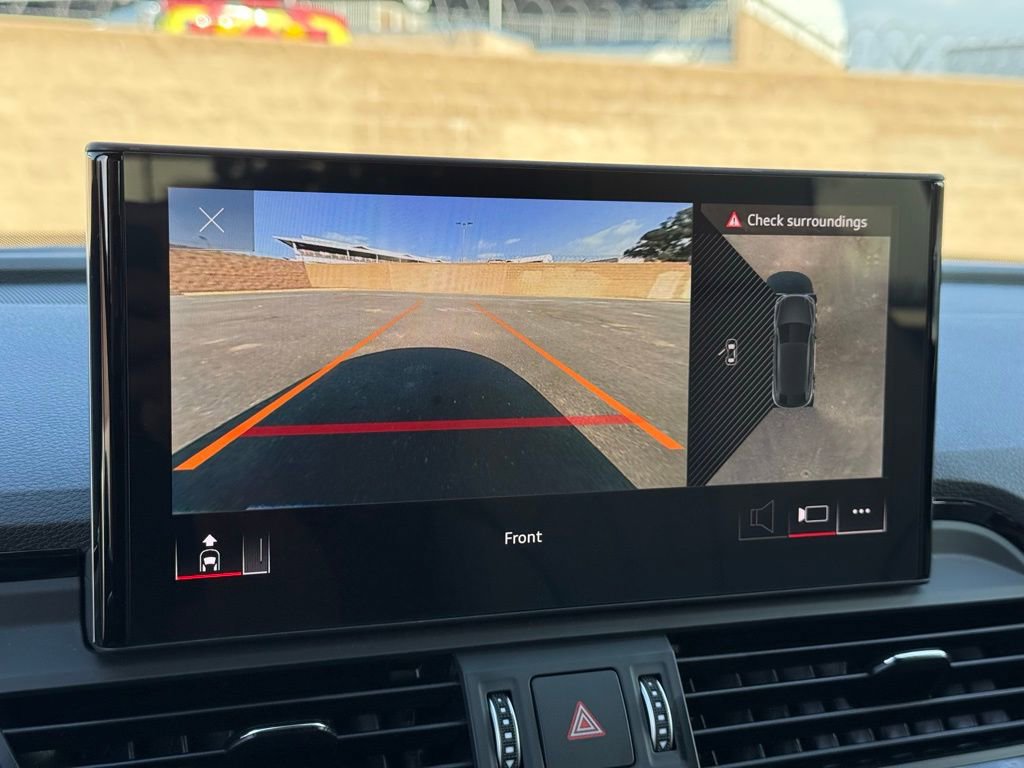 Used 2024 Audi Q5 2.0T Premium Plus w/ Premium Plus Package image 9