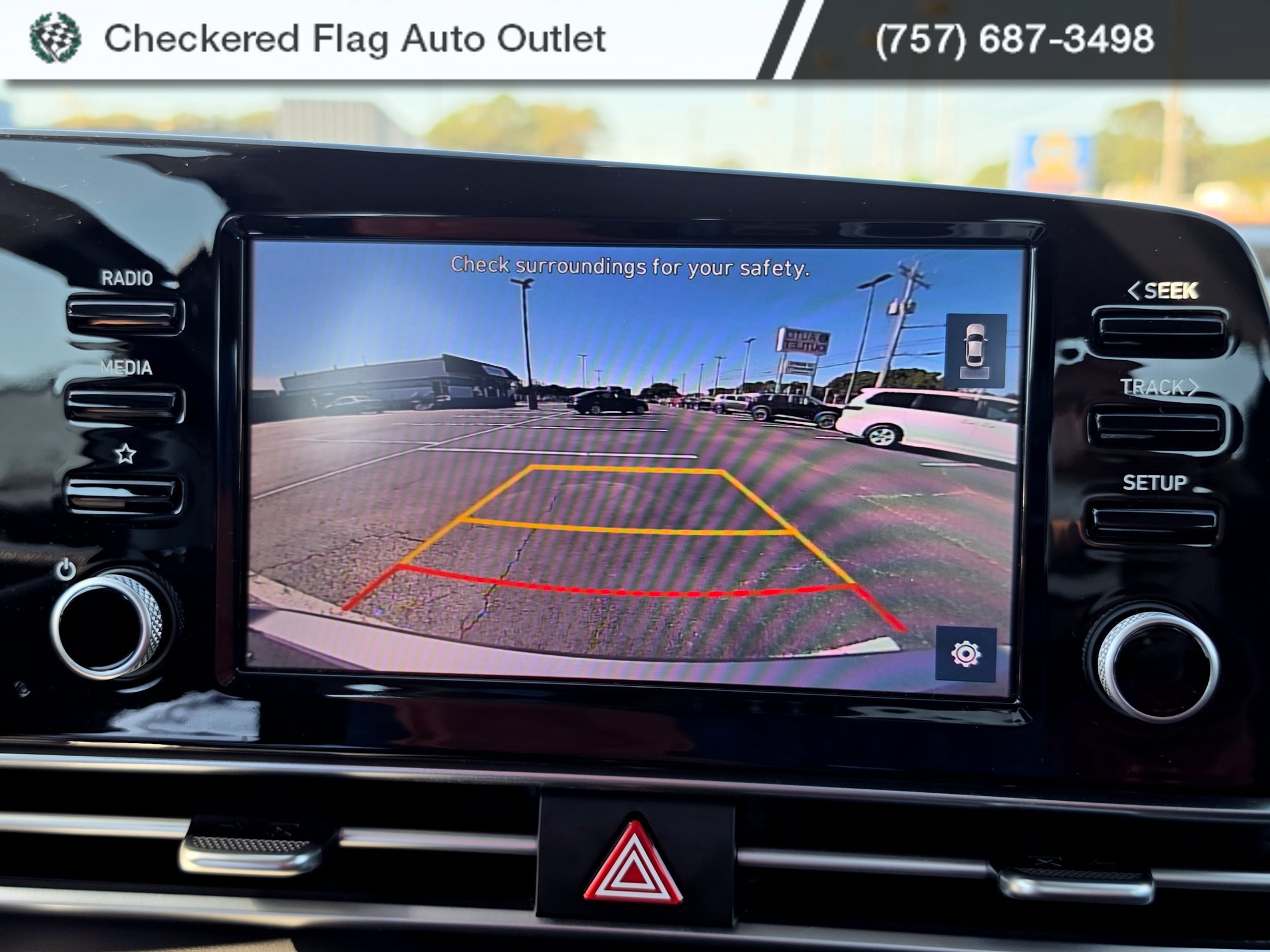 Used 2022 Hyundai Elantra SEL w/ Convenience Package FWD image 23