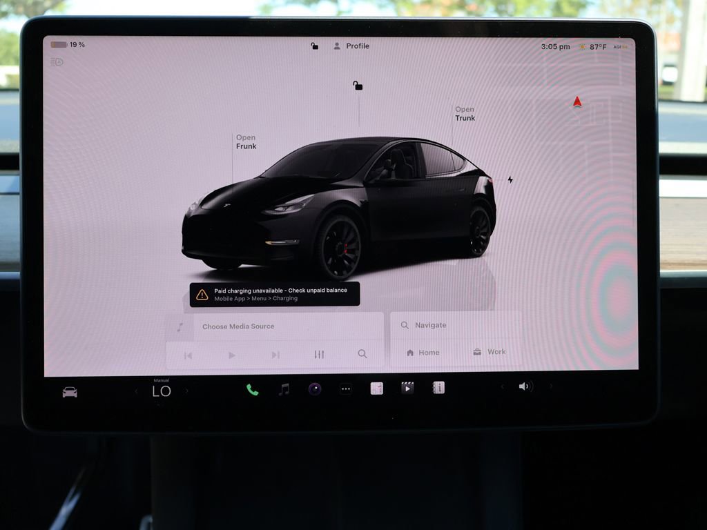 Used 2022 Tesla Model Y Performance image 46