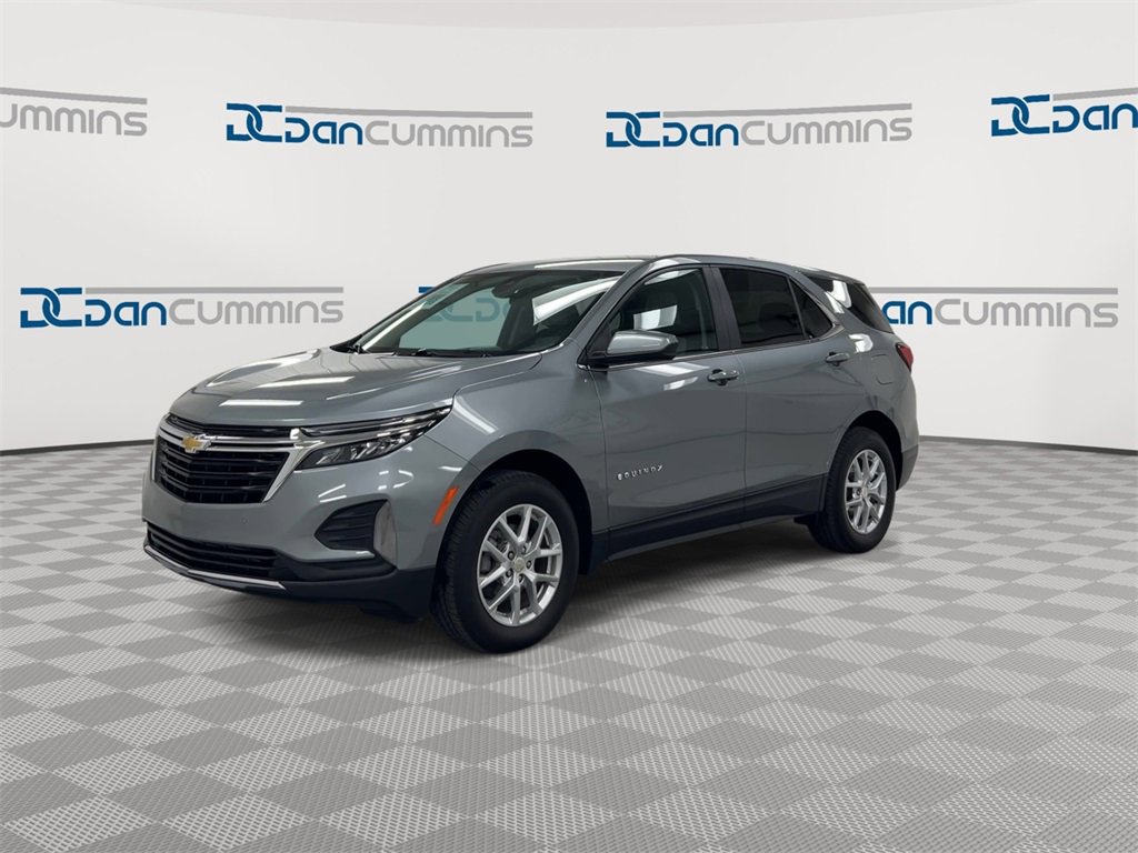 Used 2023 Chevrolet Equinox LT w/ Driver Convenience Package image 4
