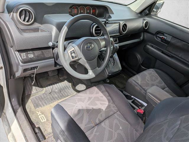 Used 2014 Scion xB FWD image 9