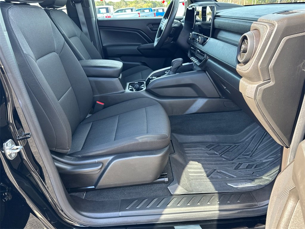 Used 2024 Chevrolet Colorado Trail Boss w/ Technology Package image 14