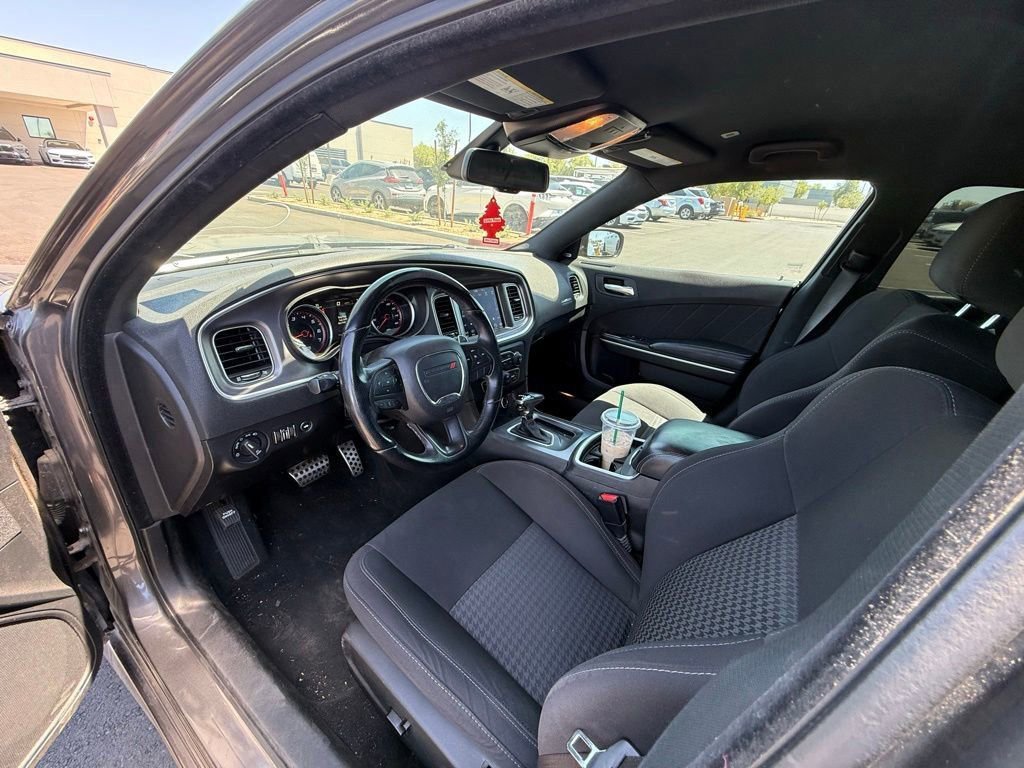 Used 2019 Dodge Charger R/T RWD image 11