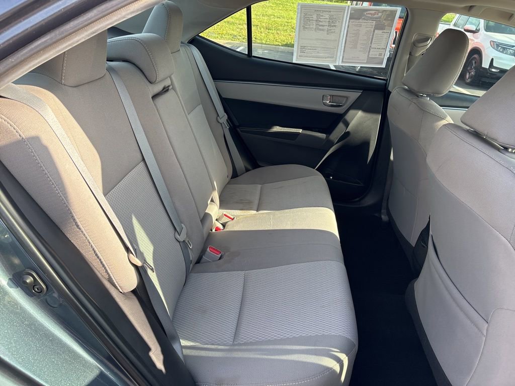 Used 2016 Toyota Corolla LE image 11