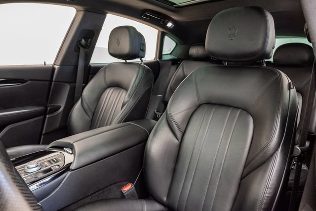 Certified 2022 Maserati Levante GT AWD/4WD image 10