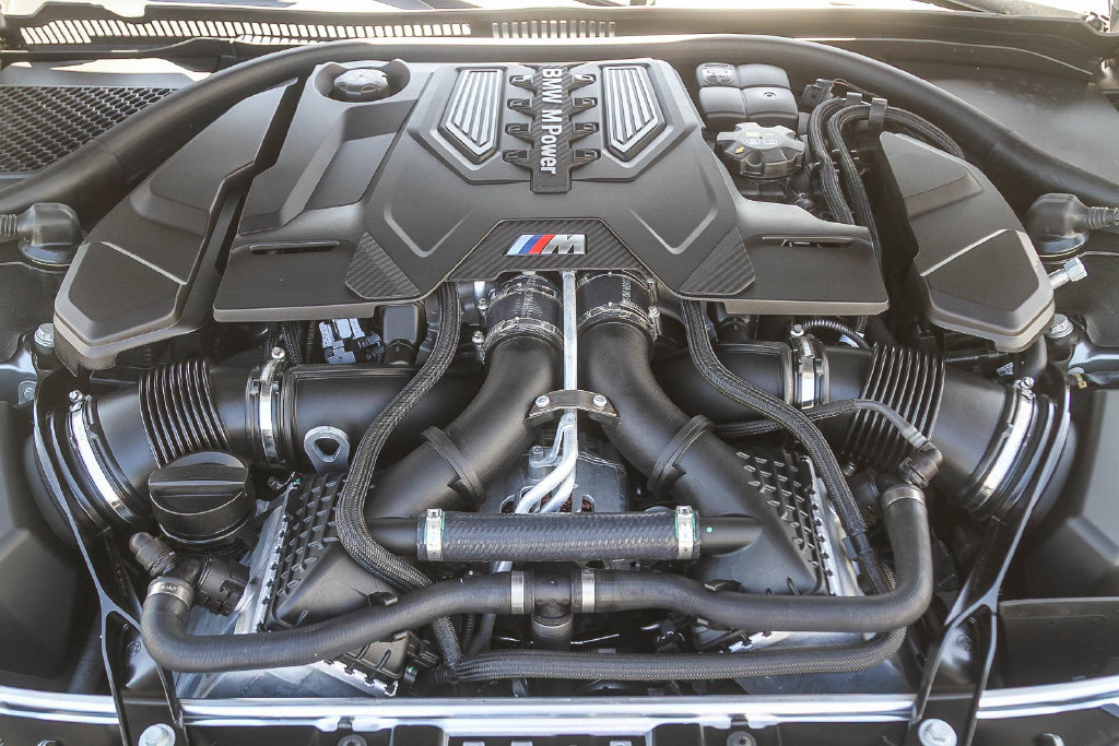 Certified 2024 BMW M8 Gran Coupe xDrive Competition AWD/4WD image 24