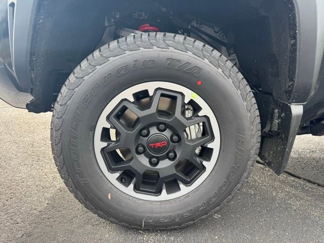 New 2026 Toyota Tacoma TRD Off-Road AWD/4WD image 9