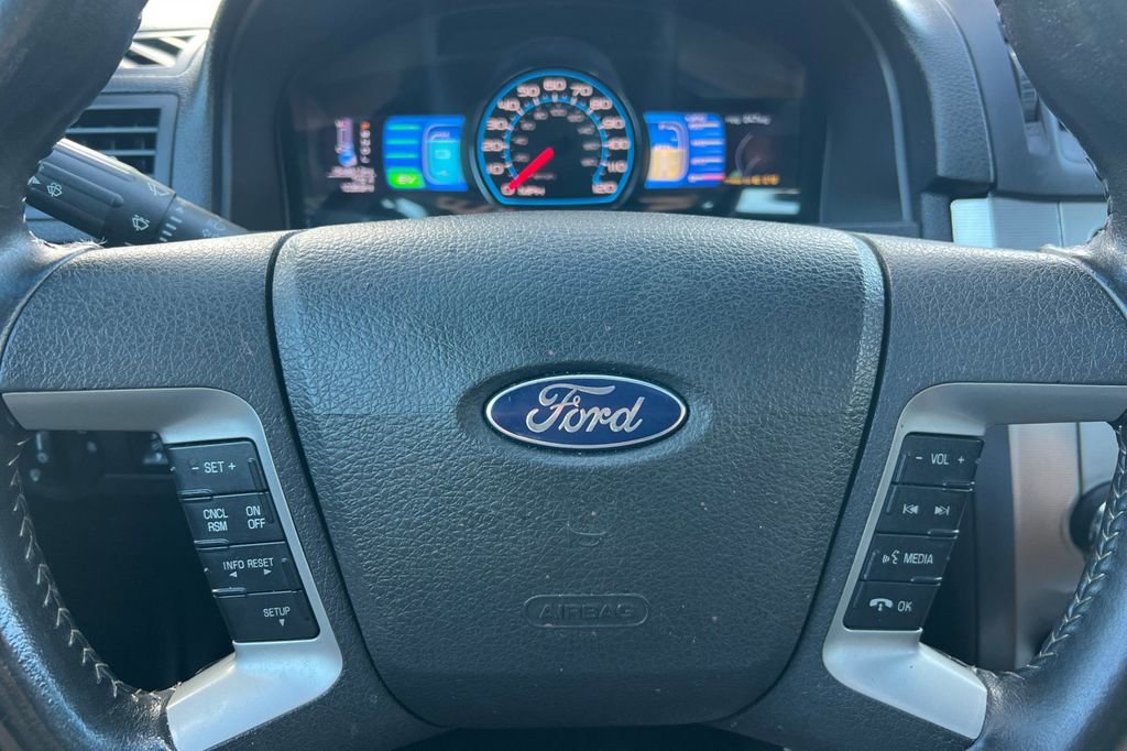 Used 2012 Ford Fusion Hybrid image 22