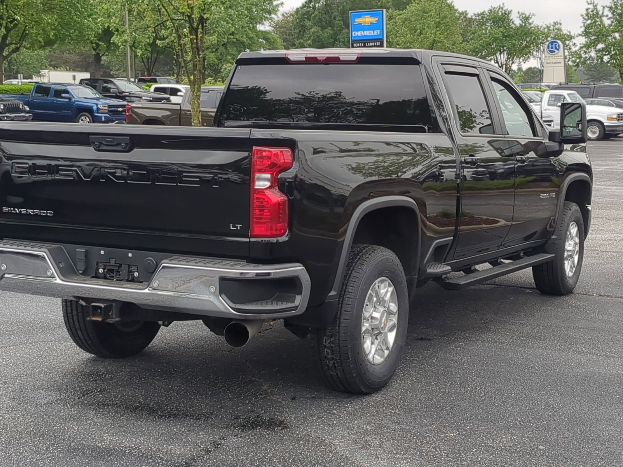 Certified 2024 Chevrolet Silverado 2500 LT AWD/4WD image 10