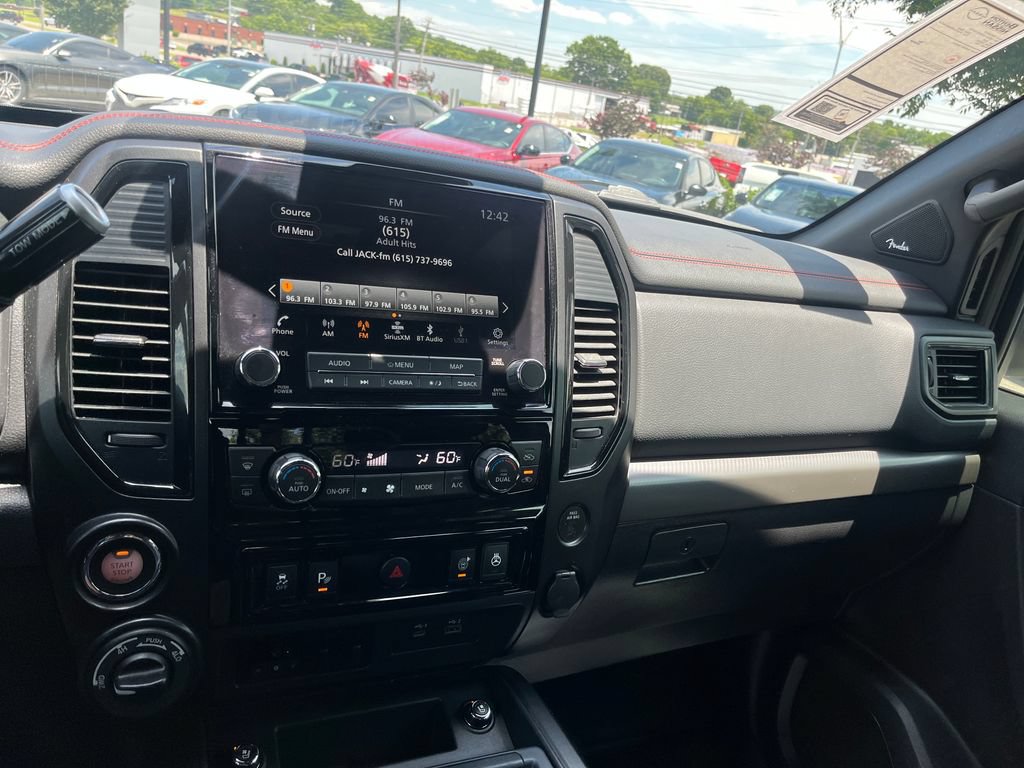 Used 2022 Nissan Titan PRO-4X w/ Pro-4x Convenience Package AWD/4WD image 14