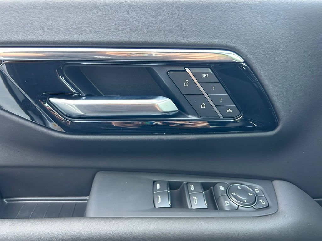 New 2026 Chevrolet Tahoe High Country AWD/4WD image 60