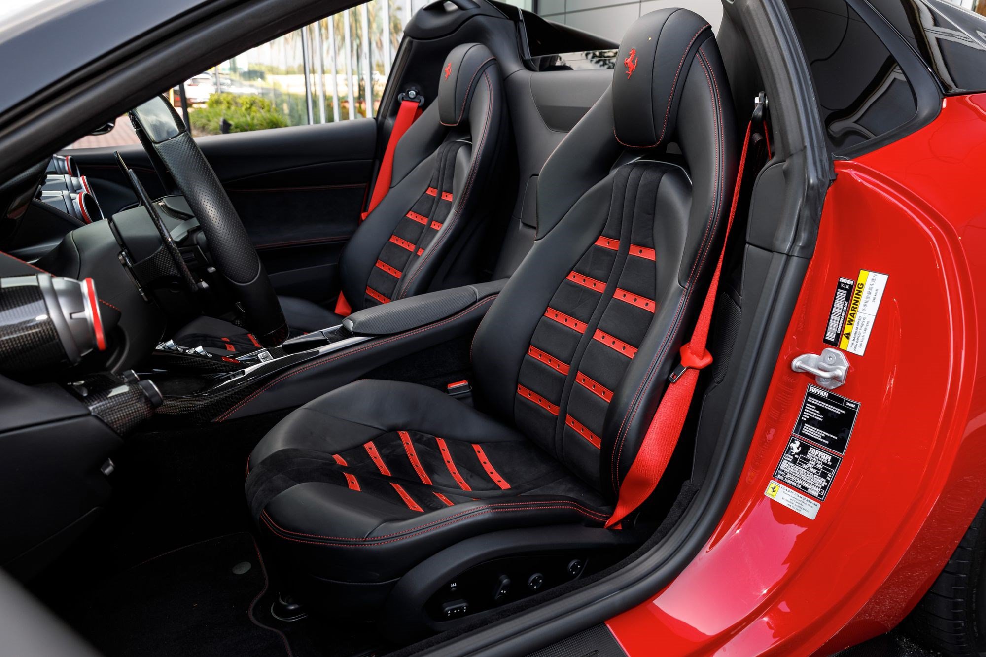 Used 2021 Ferrari 812 GTS RWD image 11
