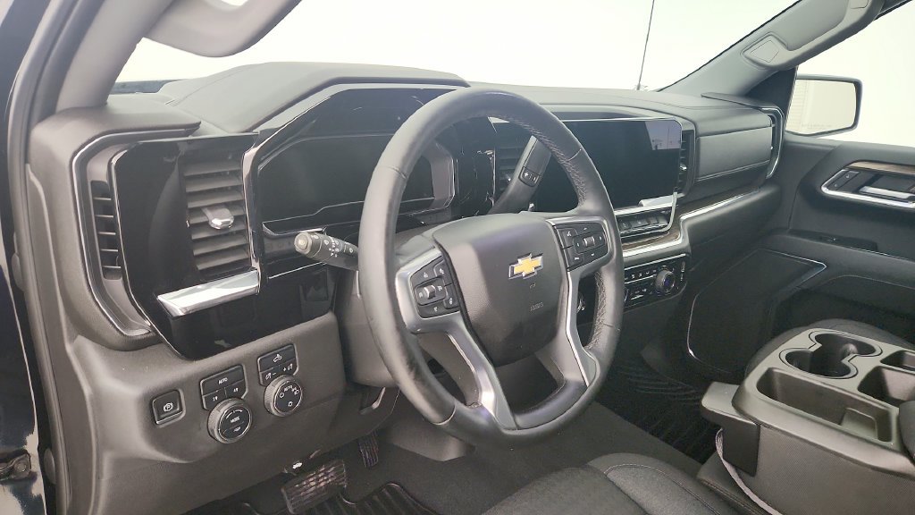 Certified 2023 Chevrolet Silverado 1500 LT AWD/4WD image 13