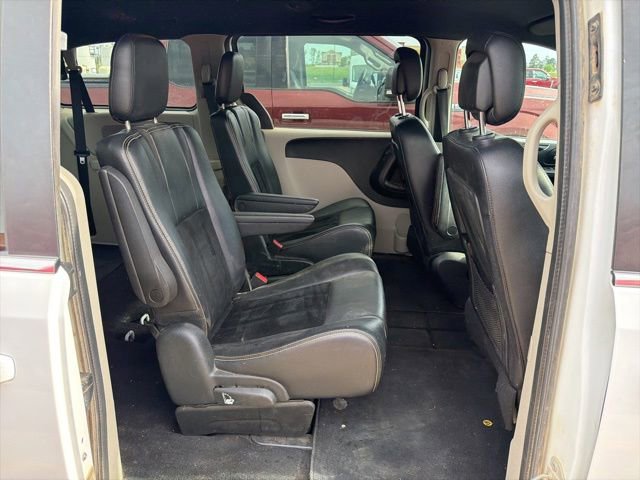 Used 2018 Dodge Grand Caravan SXT FWD image 10