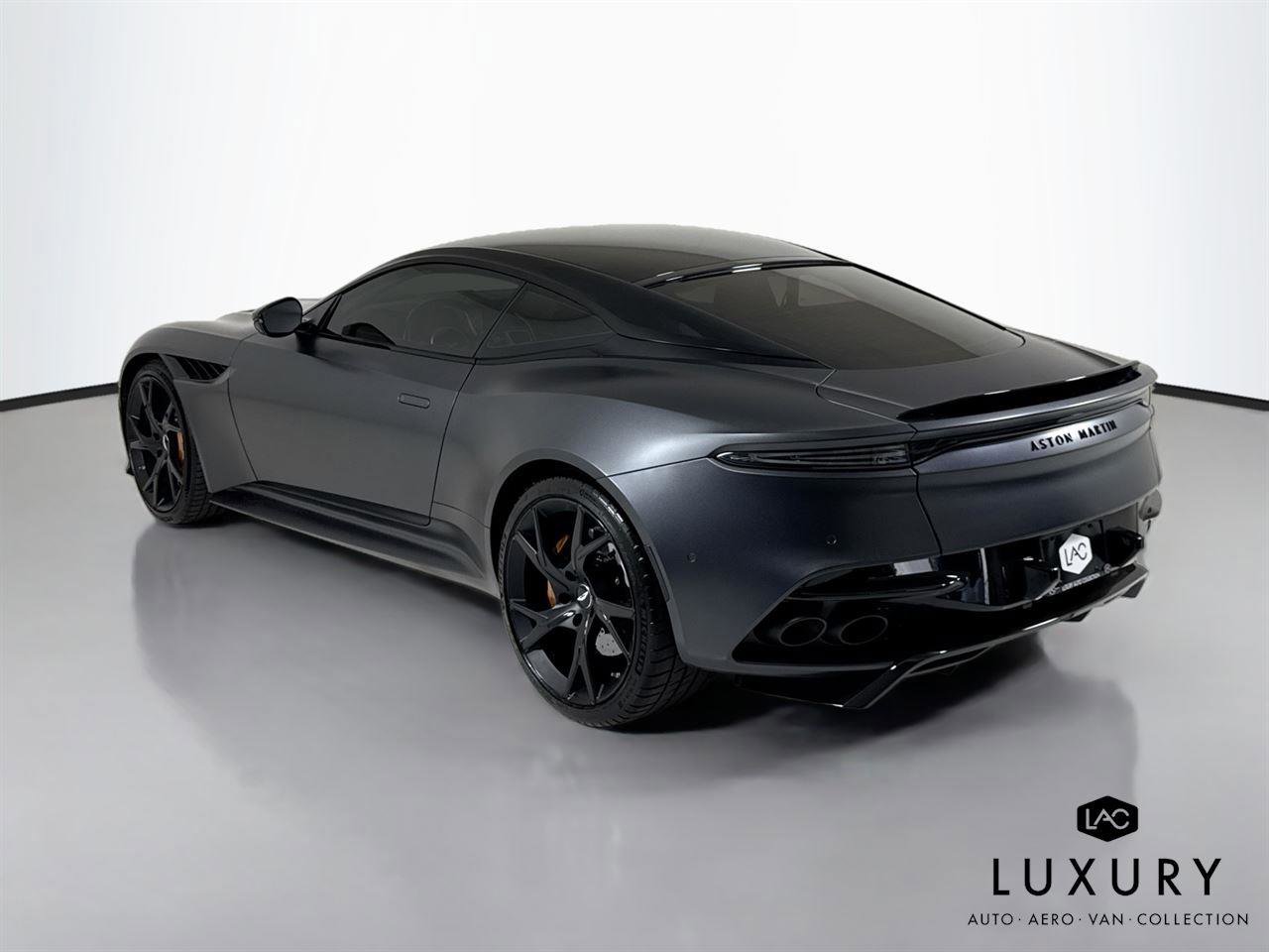 Used 2019 Aston Martin DBS Superleggera RWD image 8