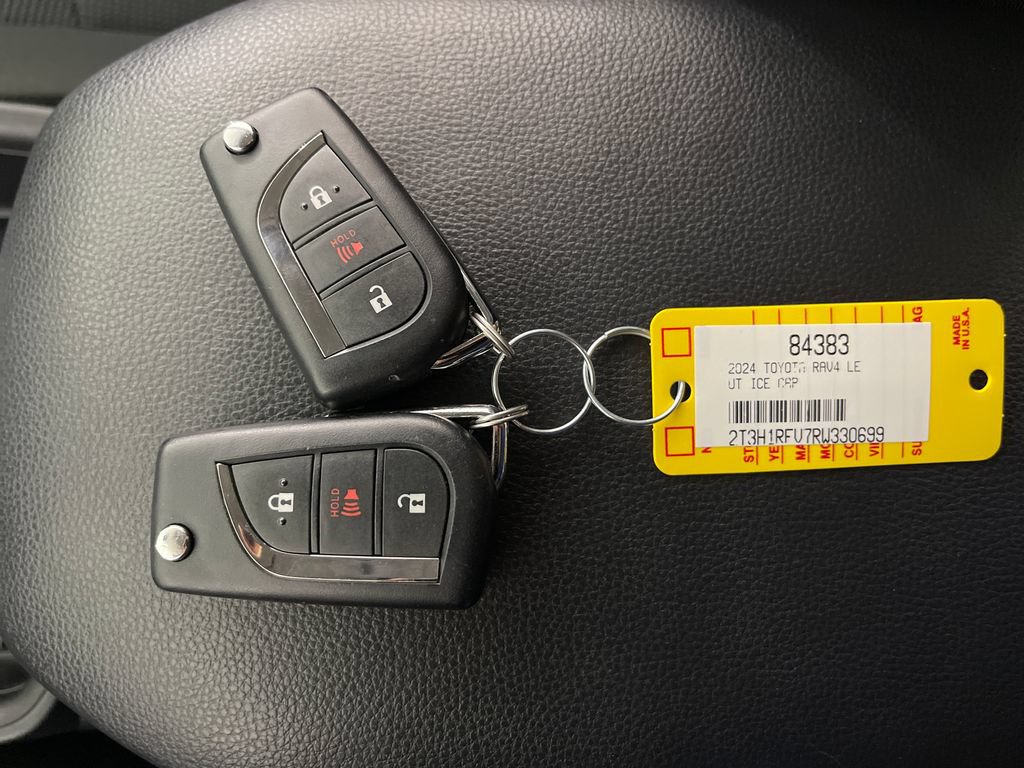Certified 2024 Toyota RAV4 LE FWD image 24
