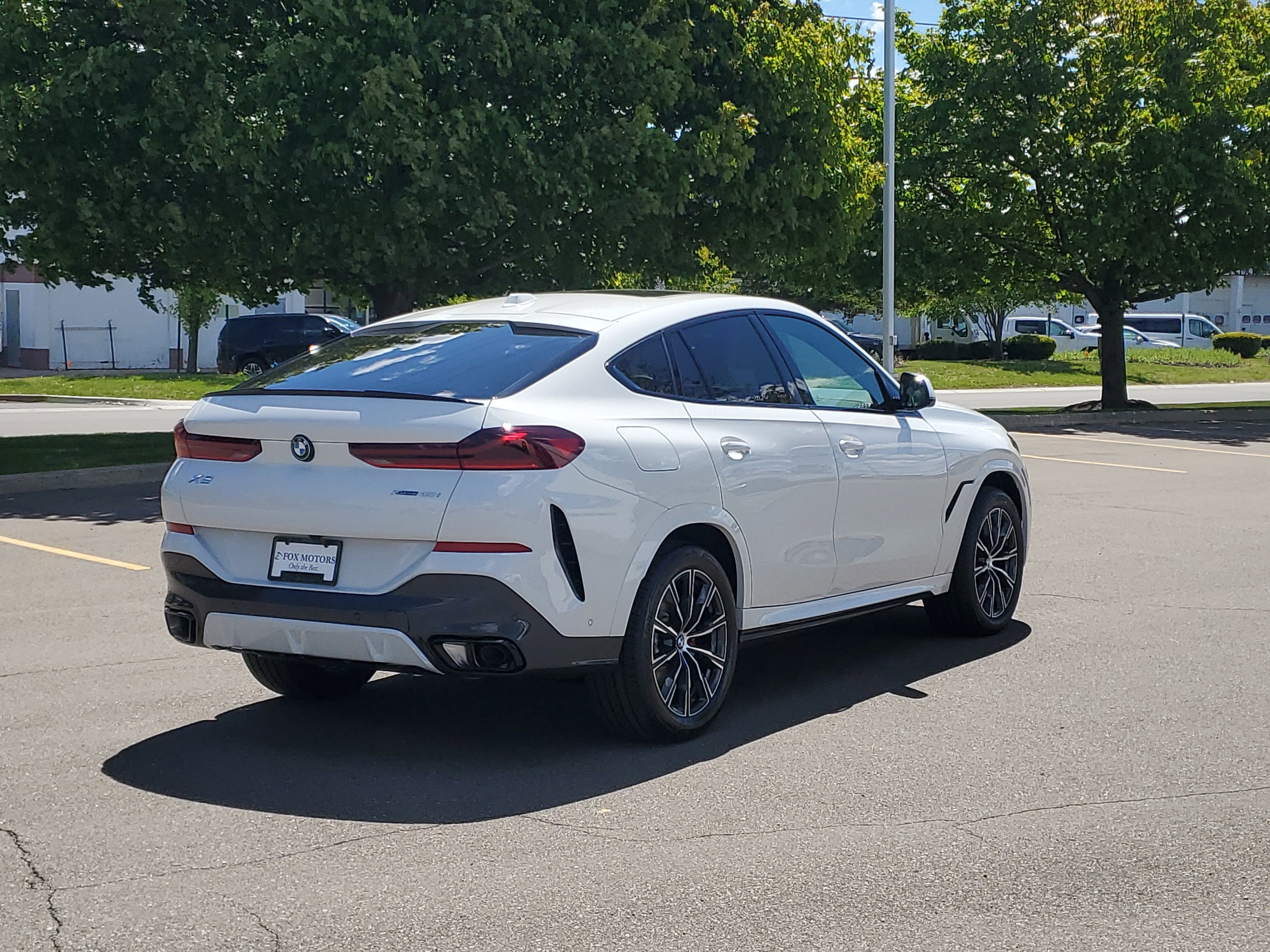 New 2027 BMW X6 xDrive40i AWD/4WD image 3