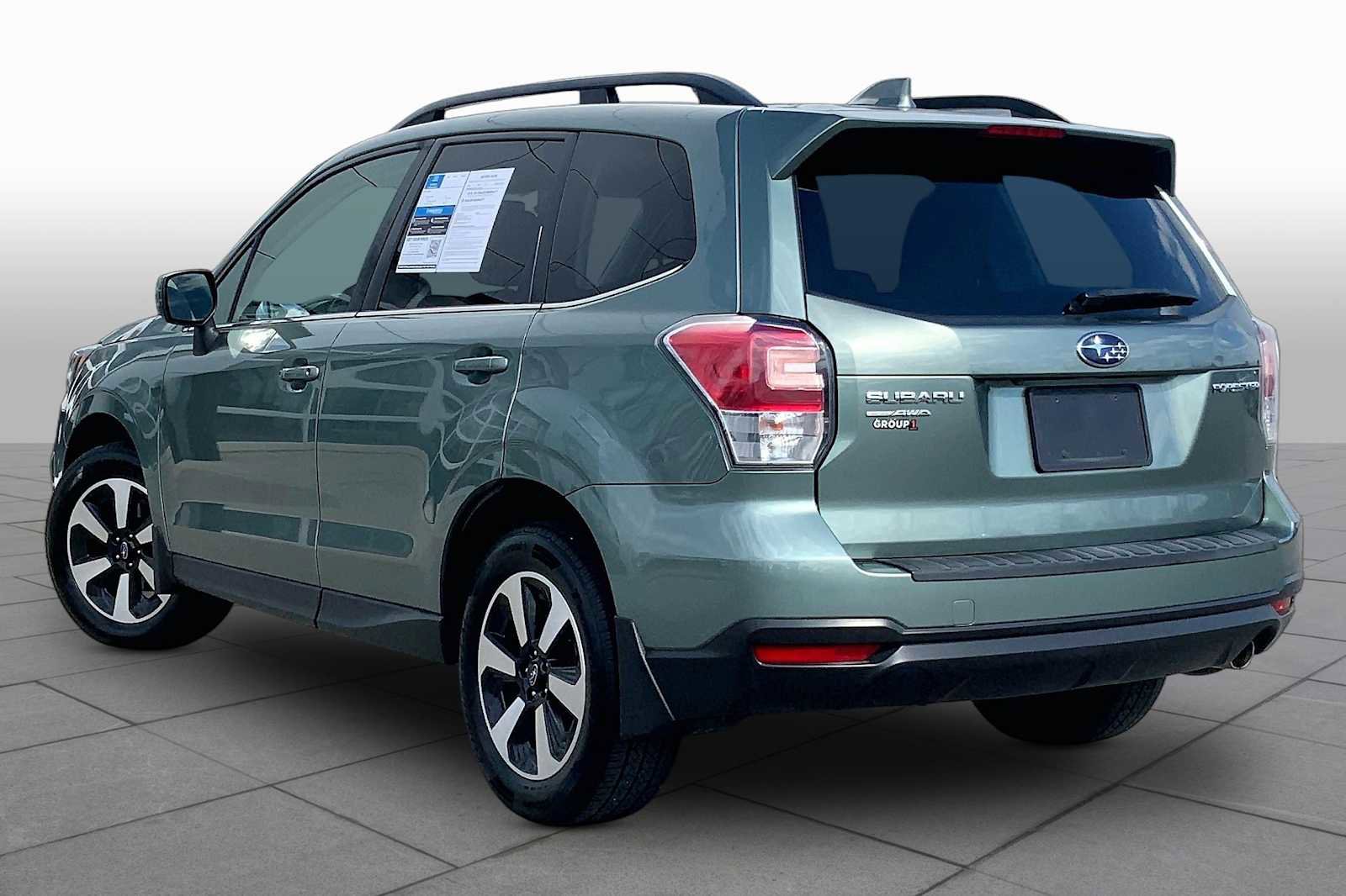 Used 2018 Subaru Forester 2.5i Limited AWD/4WD image 12
