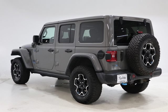 Used 2022 Jeep Wrangler Unlimited Rubicon 4xe w/ Dual Top Group AWD/4WD image 5