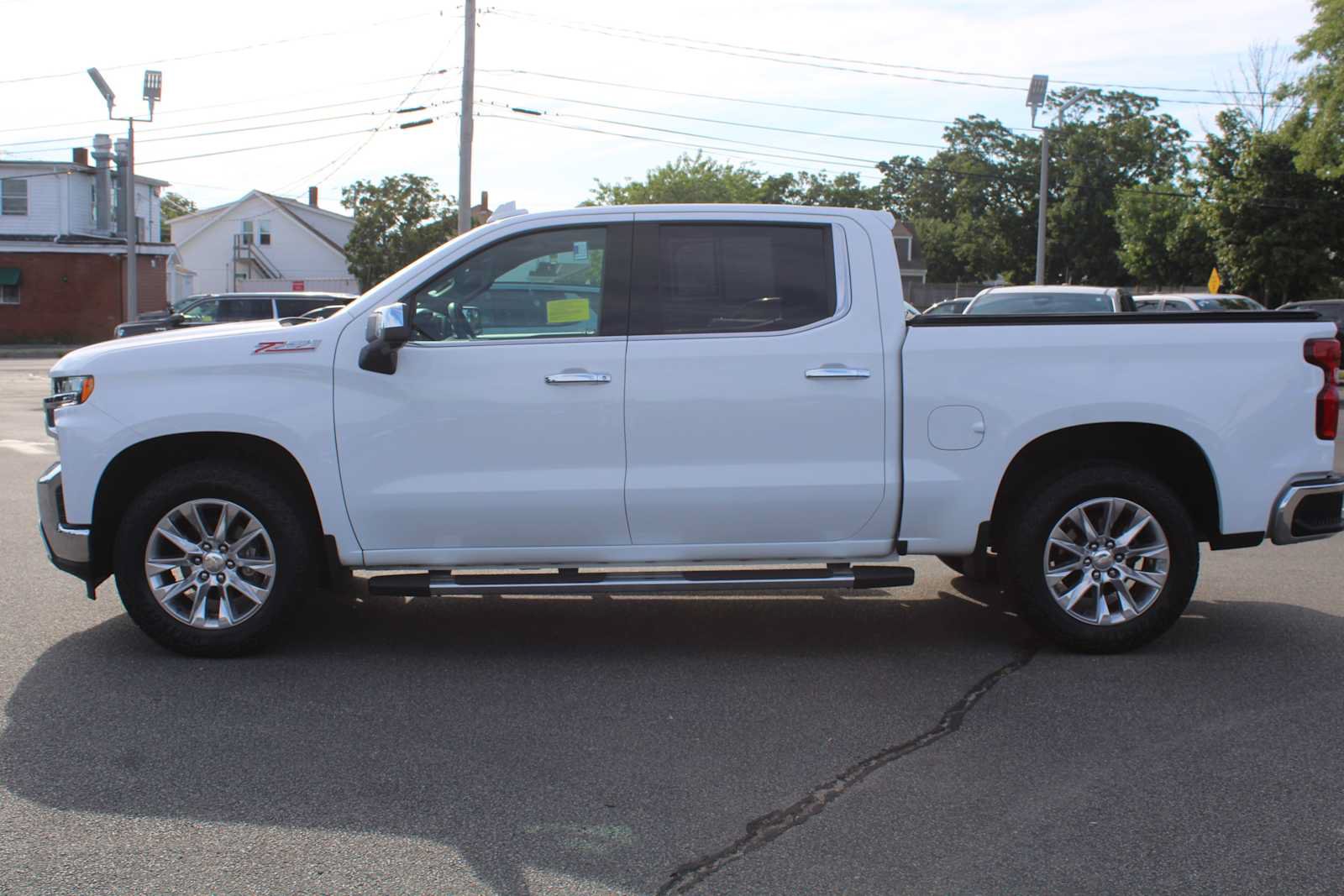 Certified 2021 Chevrolet Silverado 1500 LTZ w/ LTZ Premium Package AWD/4WD image 4
